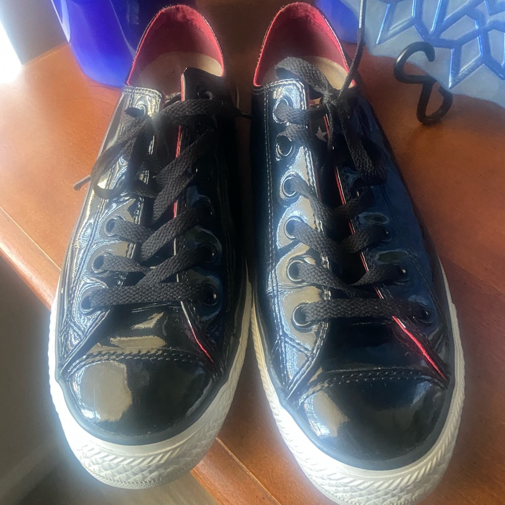 COPY - BLACK PATENT LEATHER CONVERSE ALL STARS